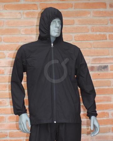 <p>Tela: Antifluido.&nbsp; Composici&oacute;n: Algod&oacute;n 35%, Poli&eacute;ster 65%.&nbsp; Peso: 123 a 136 gr/m2. Descripci&oacute;n: Chompa&nbsp;de protecci&oacute;n en tela antifluido.&nbsp; 2 bolsillos laterales externos.&nbsp; 2 bolsillos internos.&nbsp; Lavadas: 50.</p>
